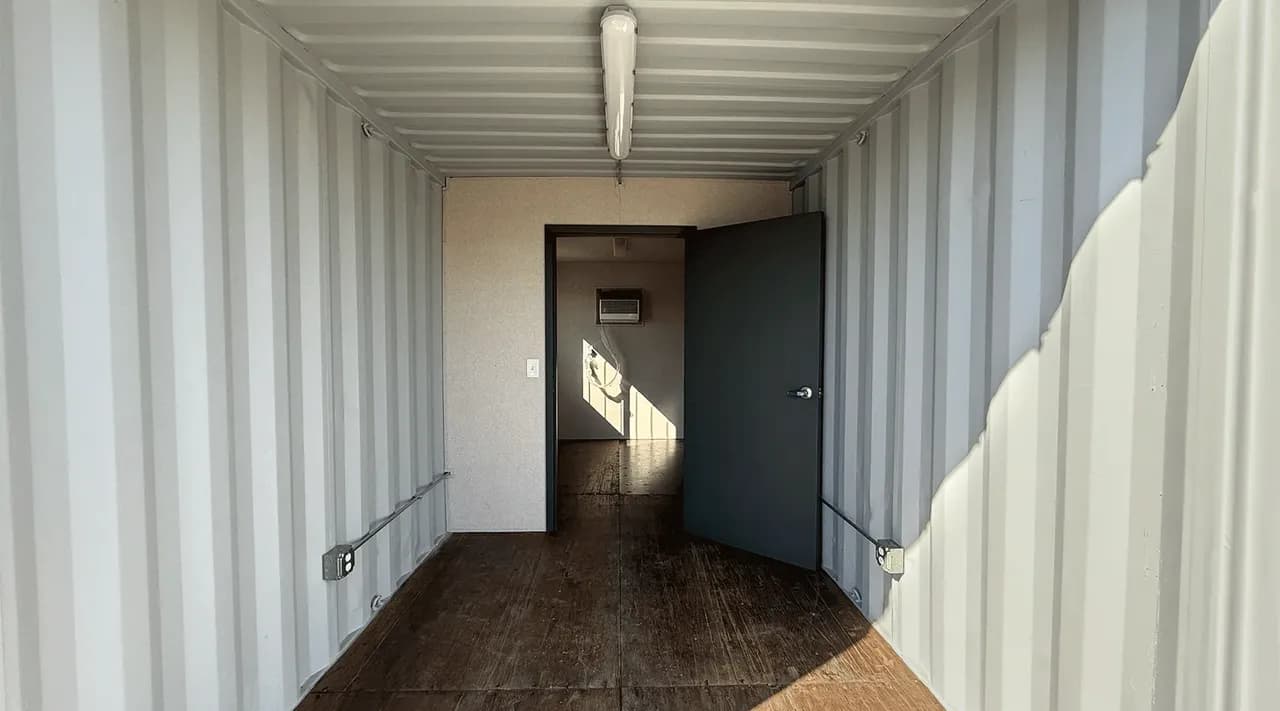 20ft Refurbished Office and Combo Shipping Container