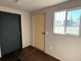 20ft Refurbished Office and Combo Shipping Container