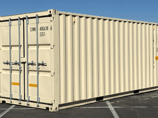 20ft storage container with cargo doors on both ends for rent