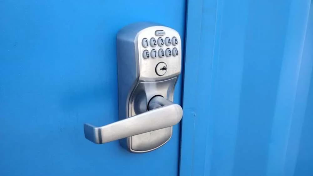 Keypad entry lock