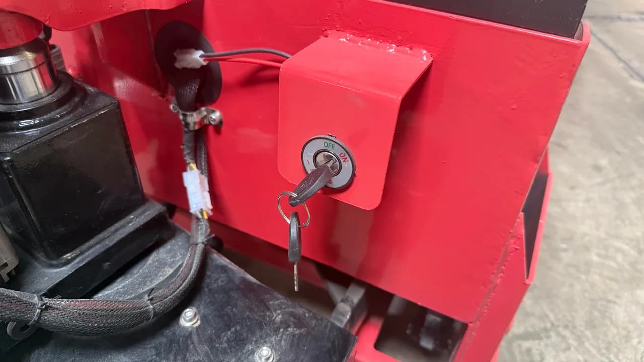 T30 Electric Pallet Truck