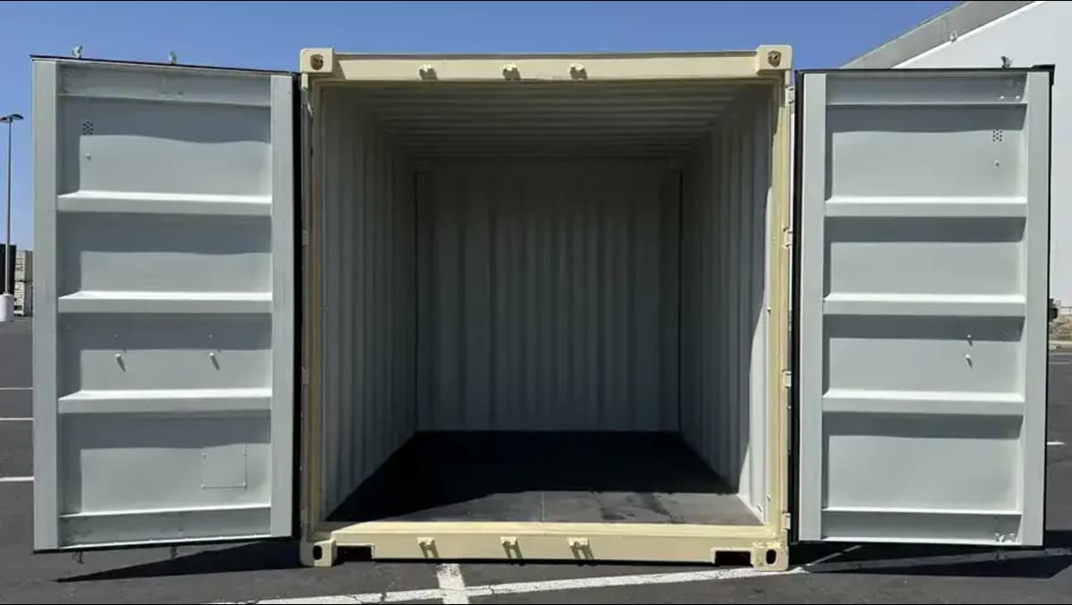 10ft storage container.