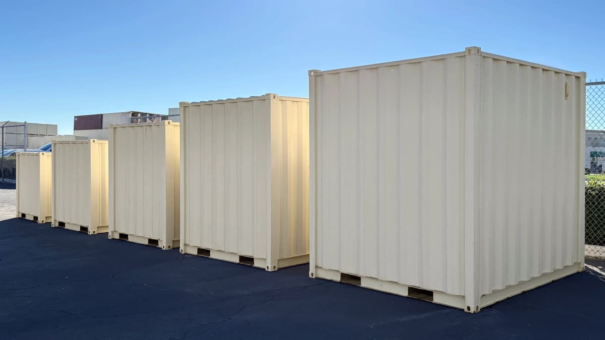 10-foot rental container