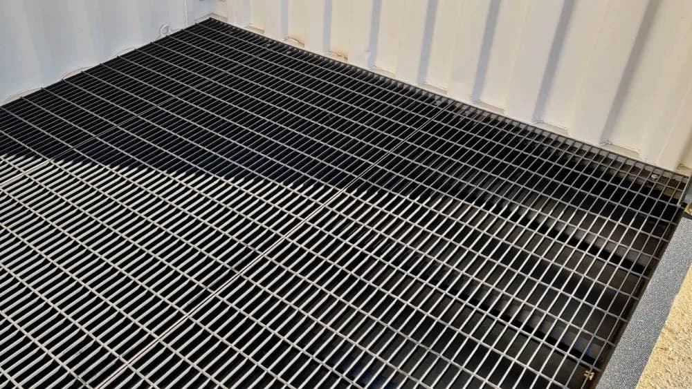 containmenttray (3)
