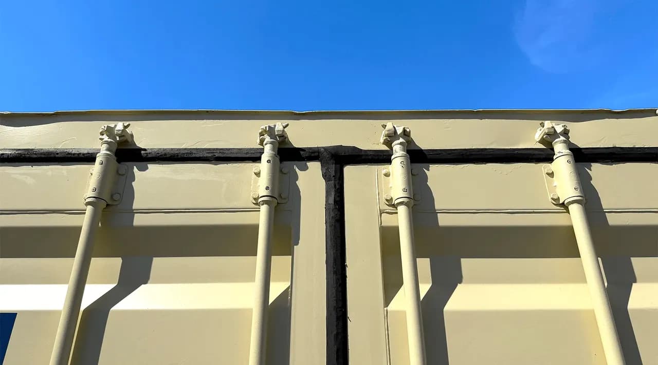 24ft Refurbished Storage Container
