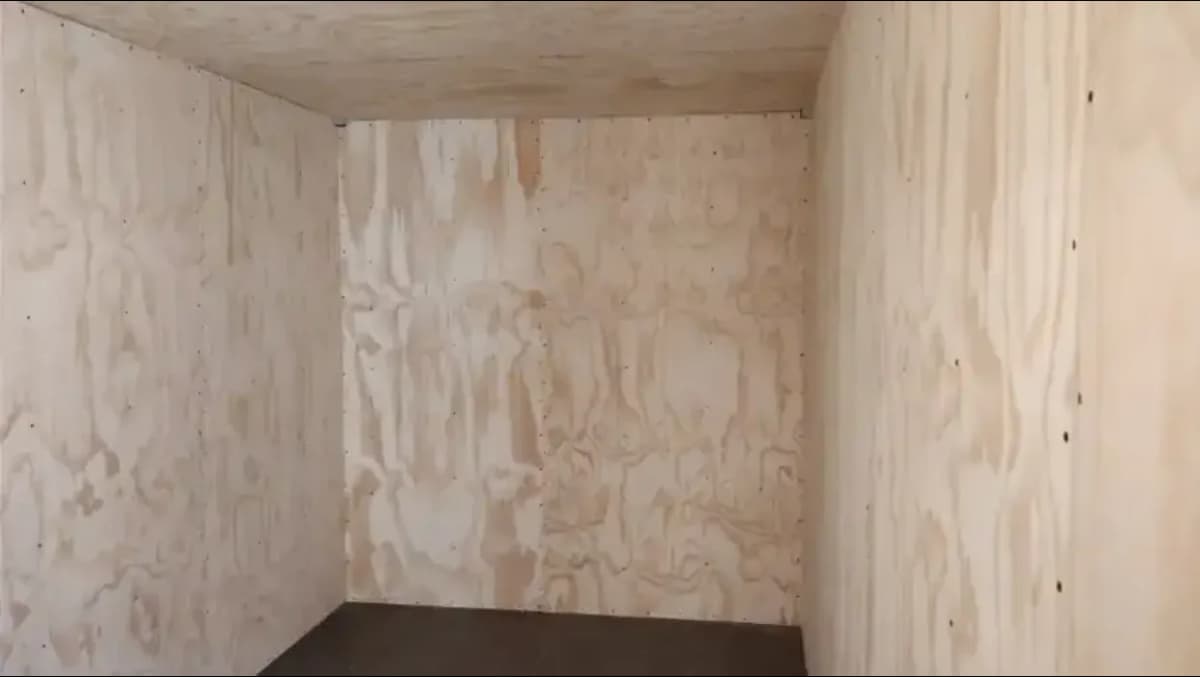 Plywood