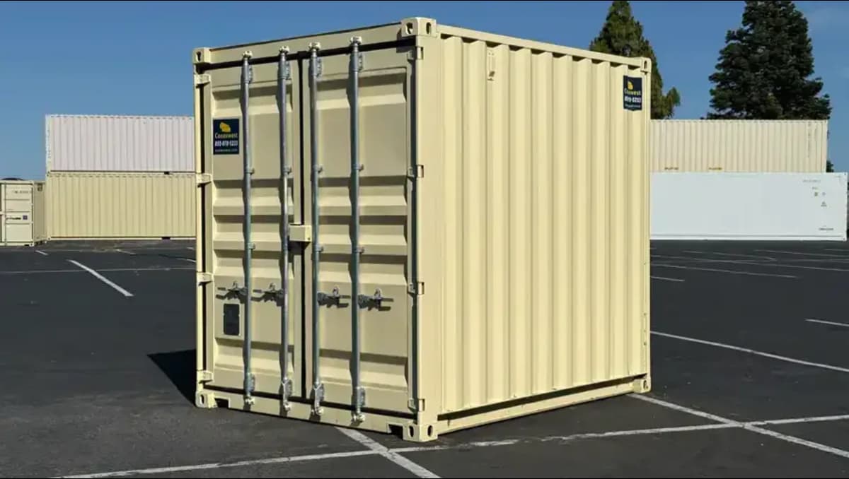 A 10ft shipping container
