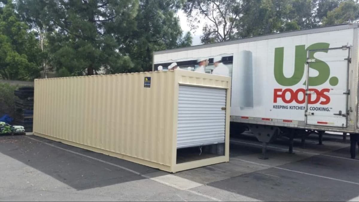 Container