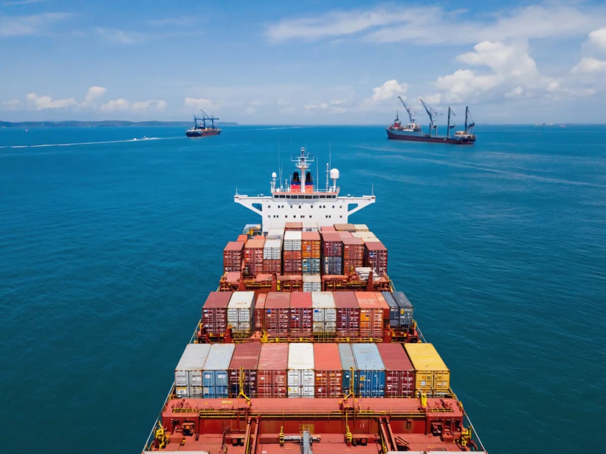 Modern container ships