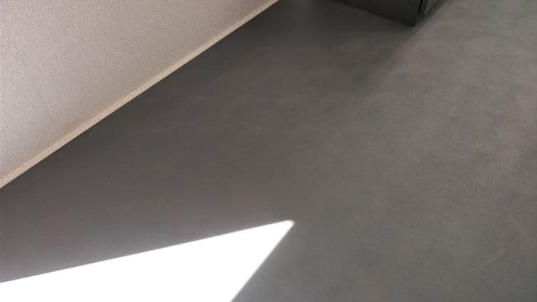 Vinyl floors for shipping containers for sale
