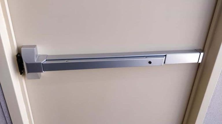 panic bar door exit device