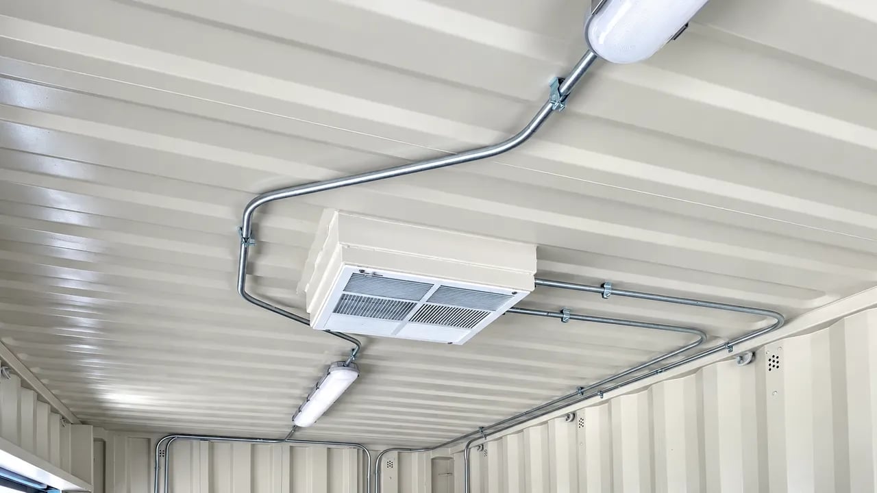 Electricity supply in container
