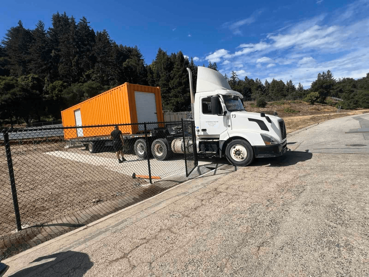 Shipping container delivery