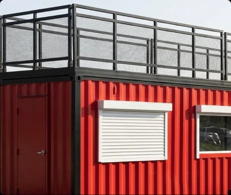 Broadcast container