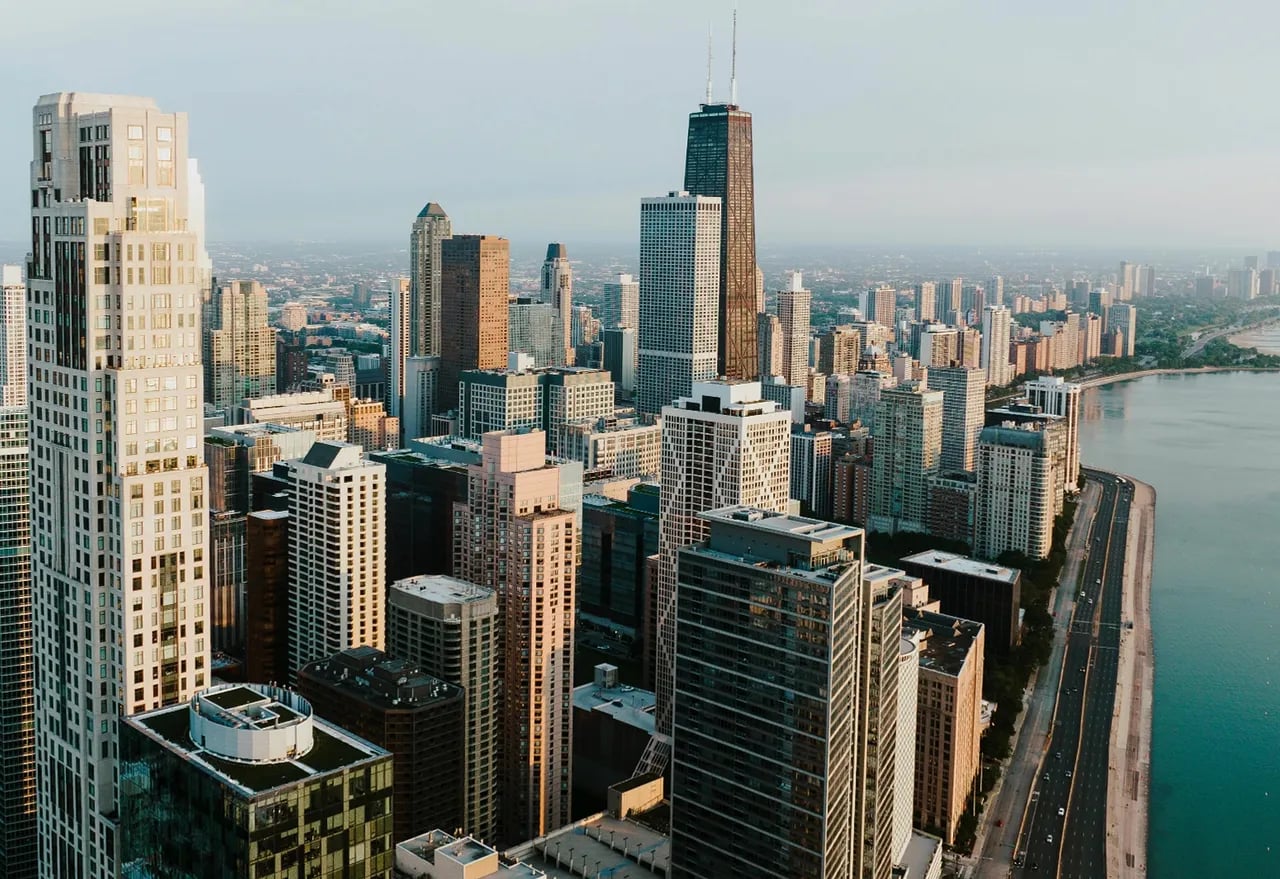Shipping Containers for Sale in Chicago, IL