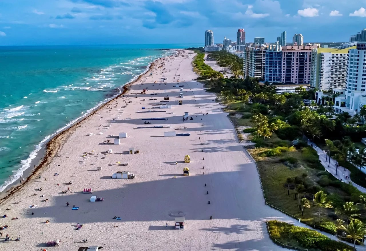 Shipping Containers for Sale in Miami, FL