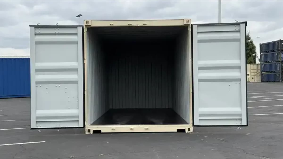 20ft New Shipping container from Conexwest.