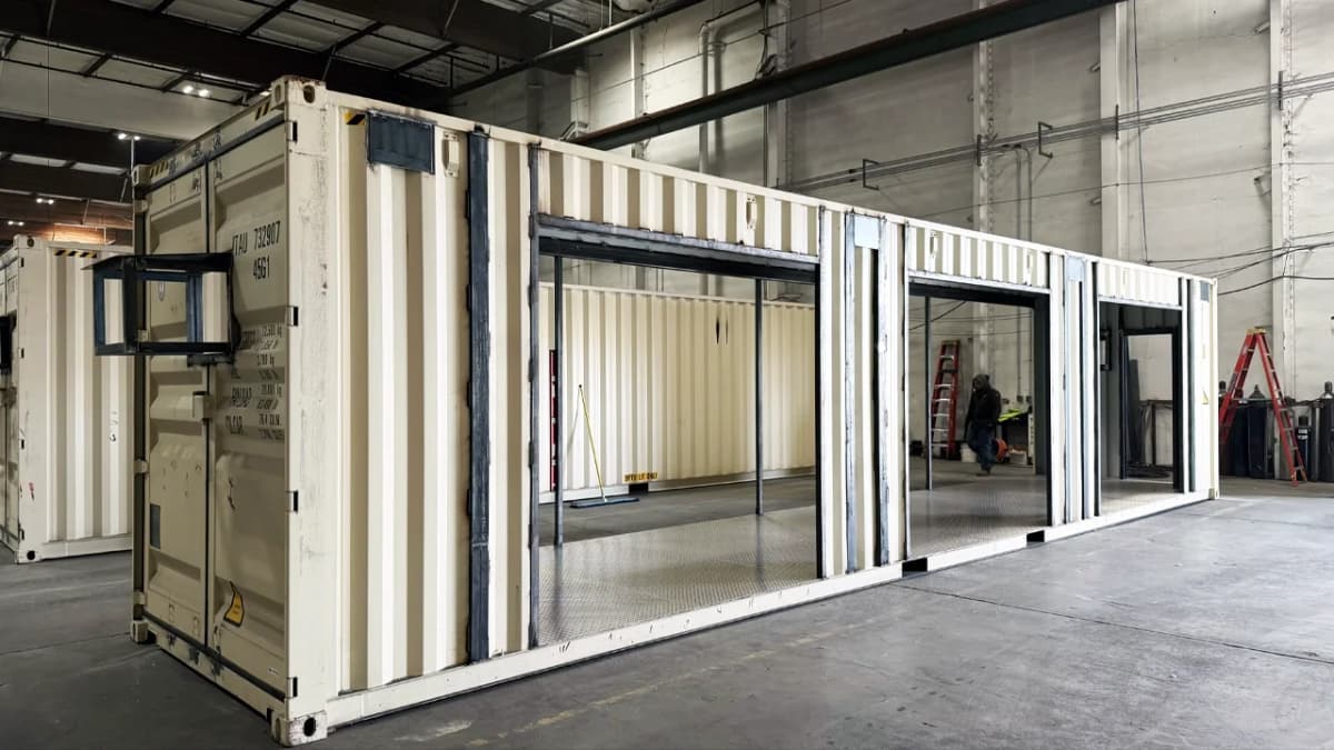 Container building image
