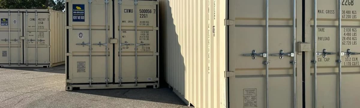 Conexwest yard and containers