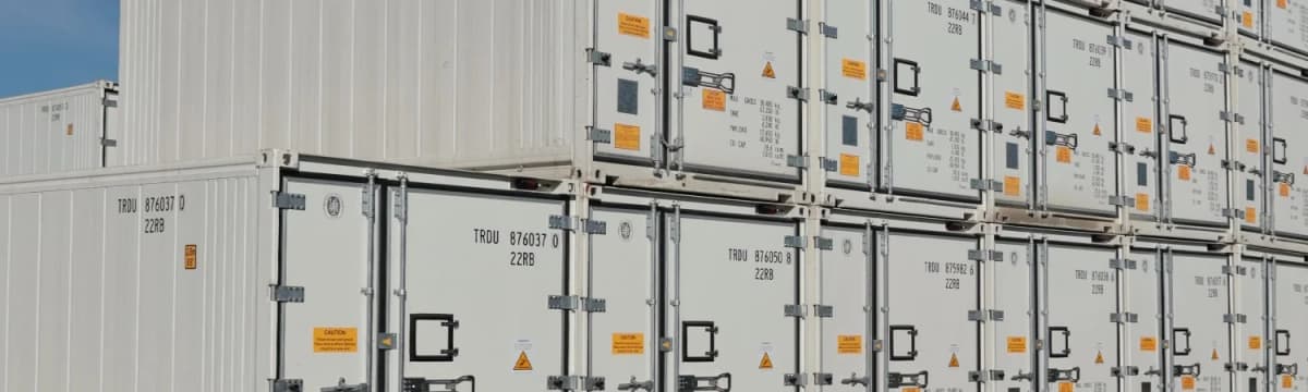 Conexwest yard and containers