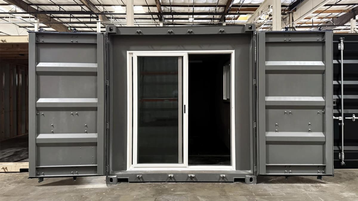 Container winows installation