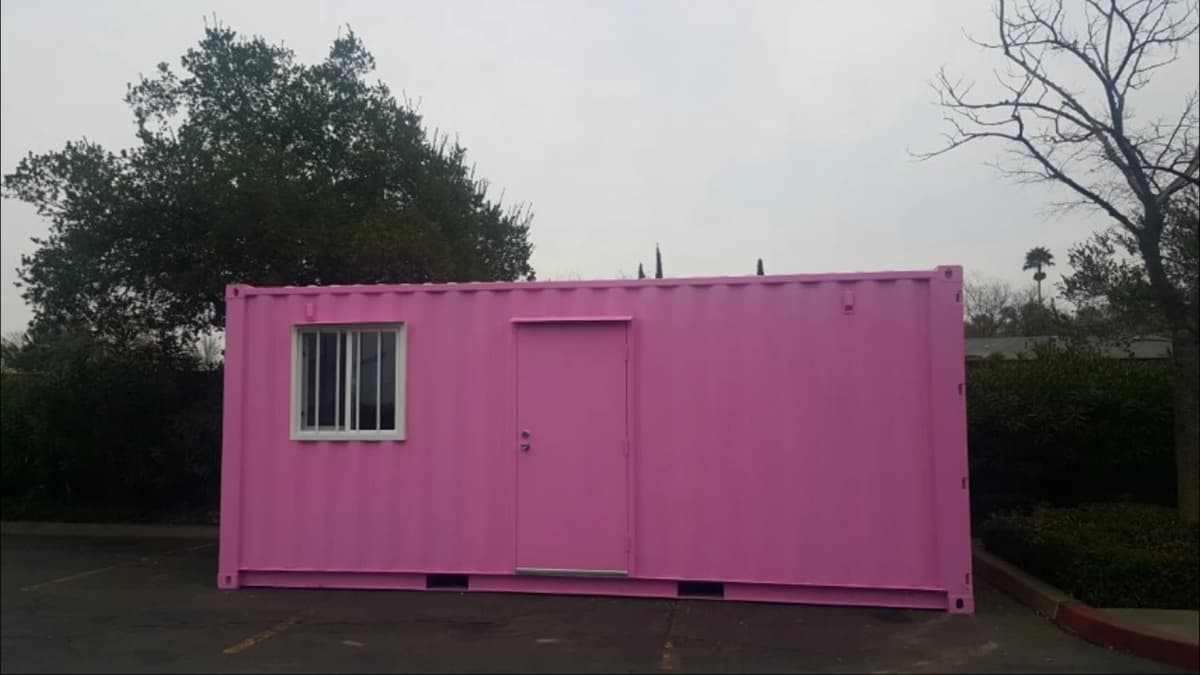 pink