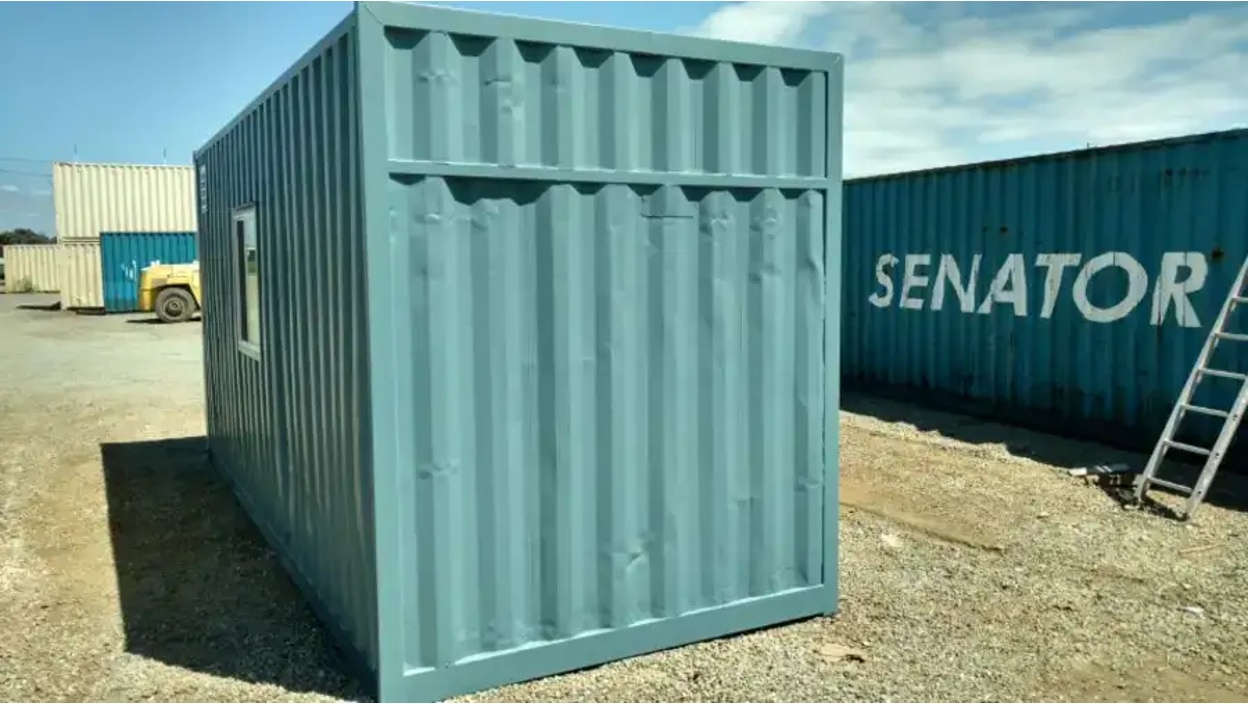 painting your shipping container
