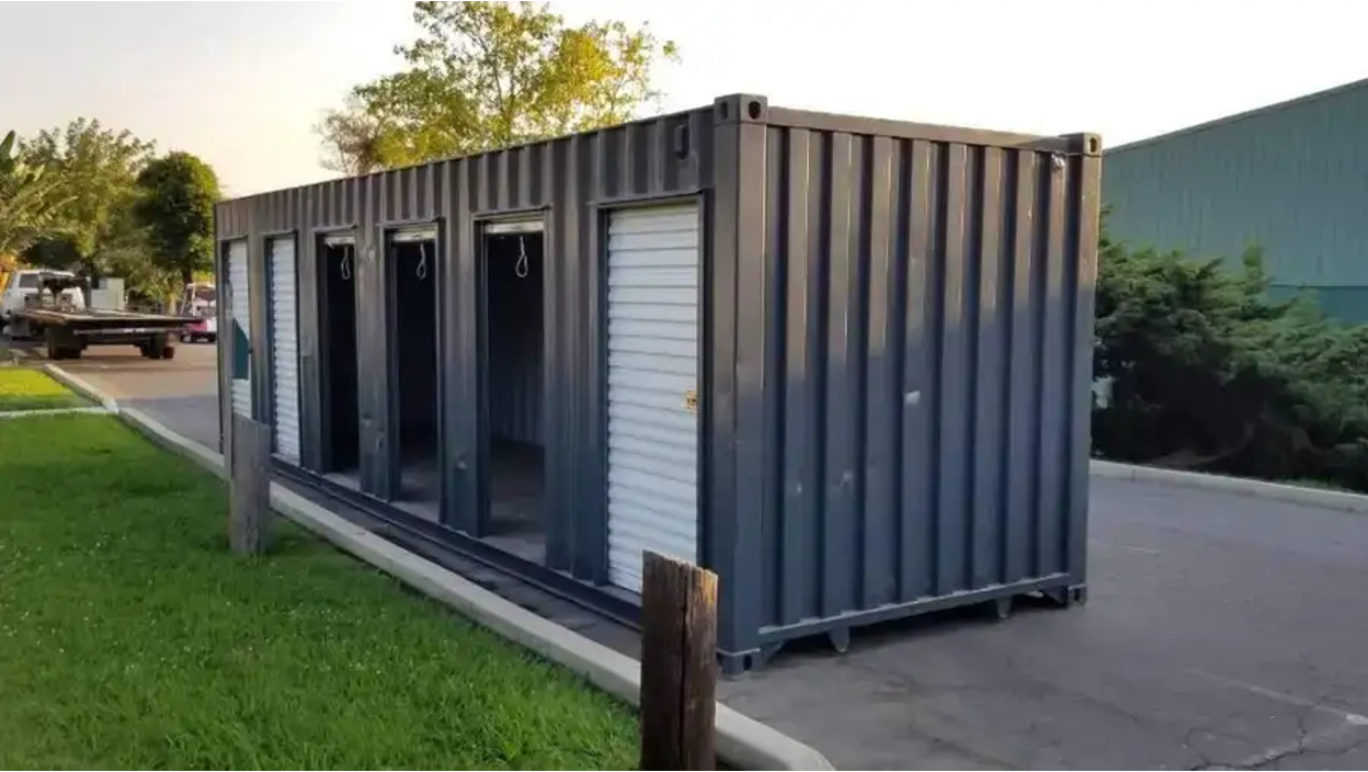 roll-up door