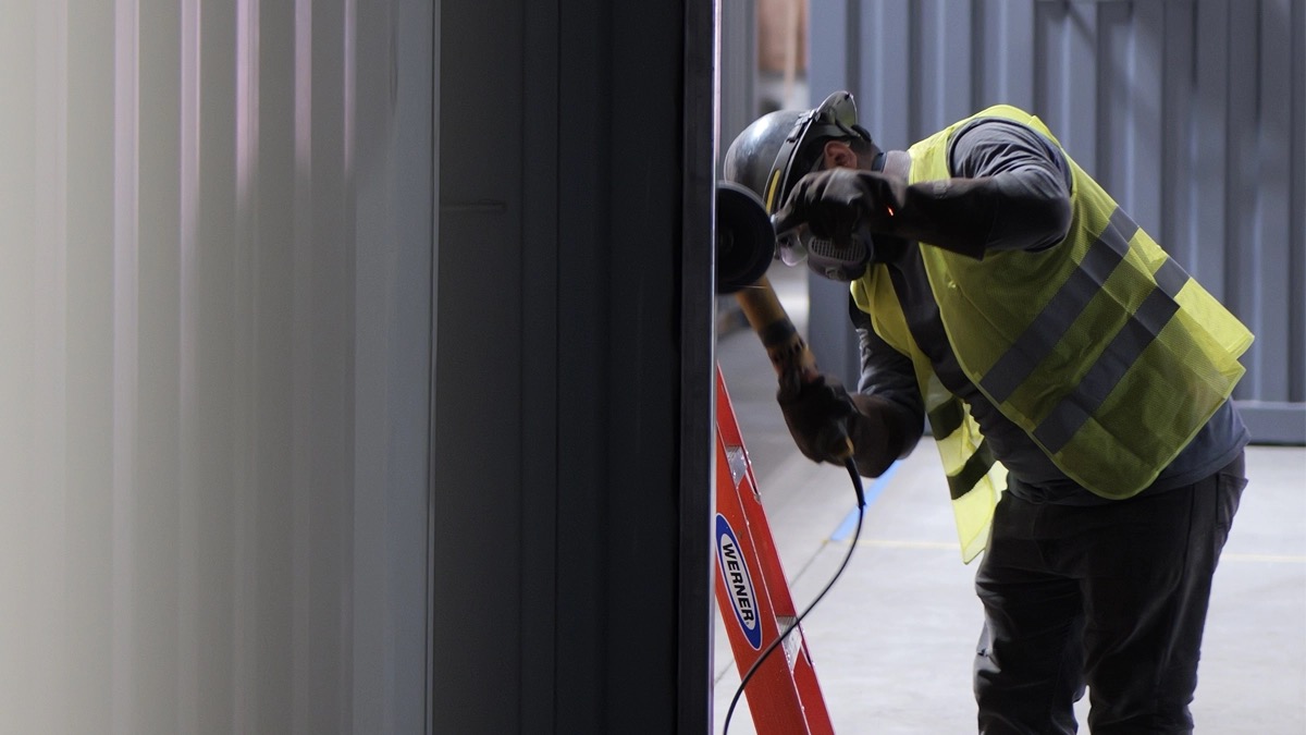 Outside container welding