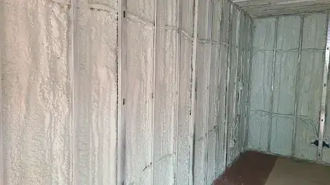 How to Insulate a Storage Container: Ultimate Guide for Efficiency