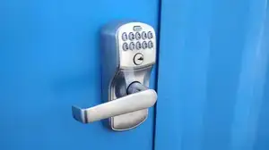 Keypad entry lock